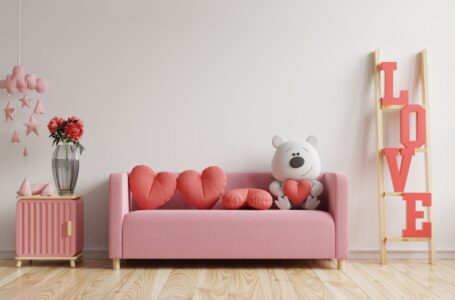 Valentine’s Day home decor items